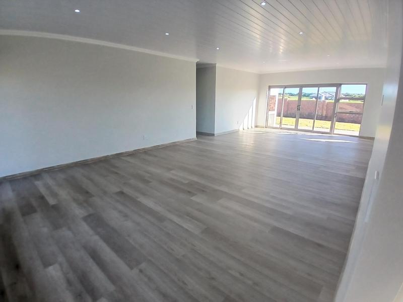 3 Bedroom Property for Sale in Stilbaai Wes Western Cape